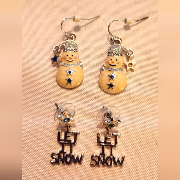 2 pr earrings- snowman/let it snow❄️ - Picture 1 of 3